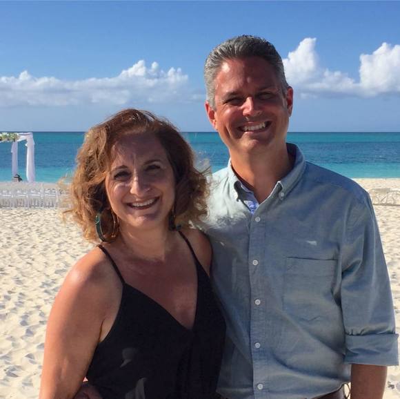 Meet your Posher, Pauline - Picture 1 of 2